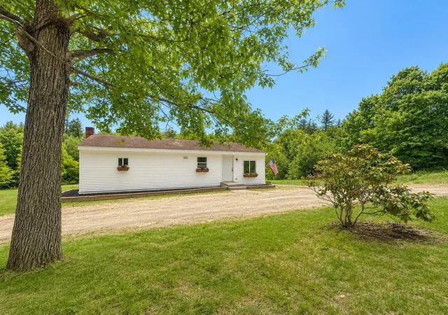 2nd image of 295 Gilsum Rd, Sullivan, NH 03445 | MLS# 5092667