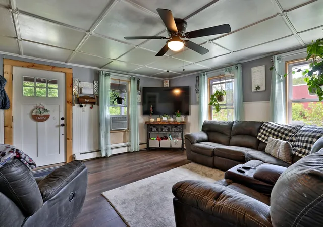 5th image of 6 Pearl St, Brandon, VT 05733 | MLS# 5092672