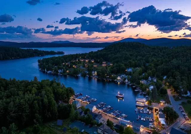 Homes for sale in Sunapee, NH | 91 Lake Ave, Sunapee, NH 03782 | MLS# 5092681