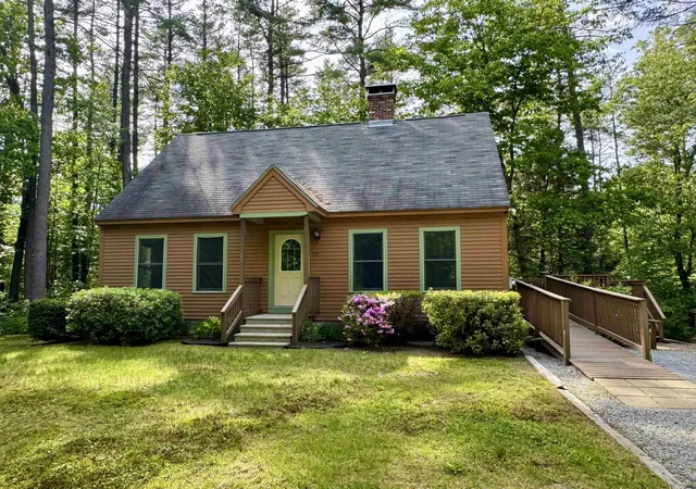 Photo 1 of Single family home for sale at 157 Little Tooky Rd, Hopkinton, NH 03229 | MLS# 5092728 | Listing updated on 2026-06-12