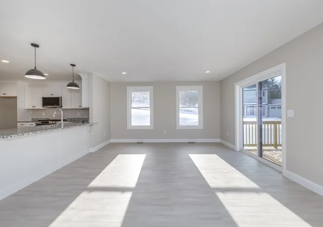 Photo 2 of Condo for sale at 18 B Windsor Ln #70, Hudson, NH 03051 | MLS# 5092737 | Listing updated on 2026-08-31