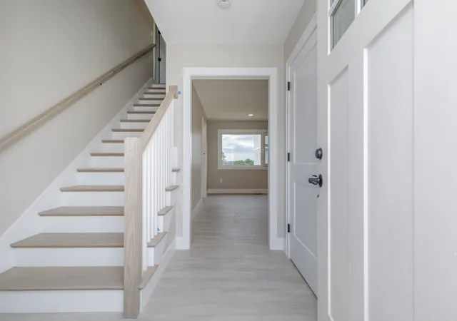 Photo 3 of Condo for sale at 41B Windsor Ln #7, Hudson, NH 03051 | MLS# 5092749 | Listing updated on 2026-08-31