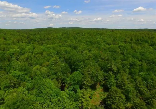 Homes for sale in Pembroke, NH | 401 Sixth Range Rd, Pembroke, NH 03275 | MLS# 5092754