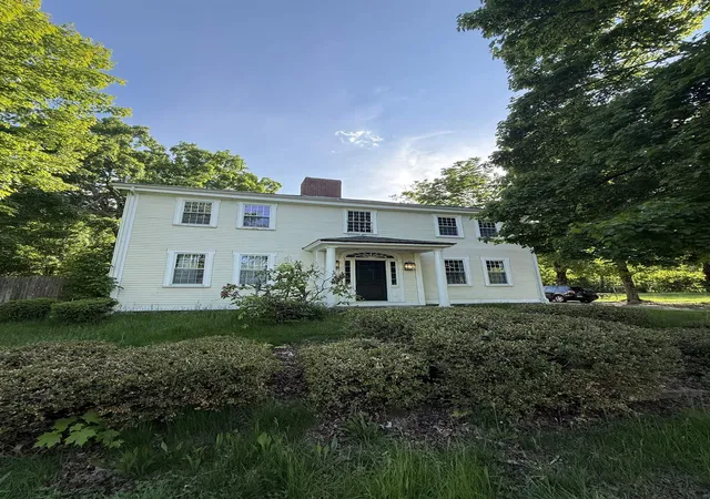 Homes for sale in Chester, NH | 55 Chester St, Chester, NH 03036 | MLS# 5092775