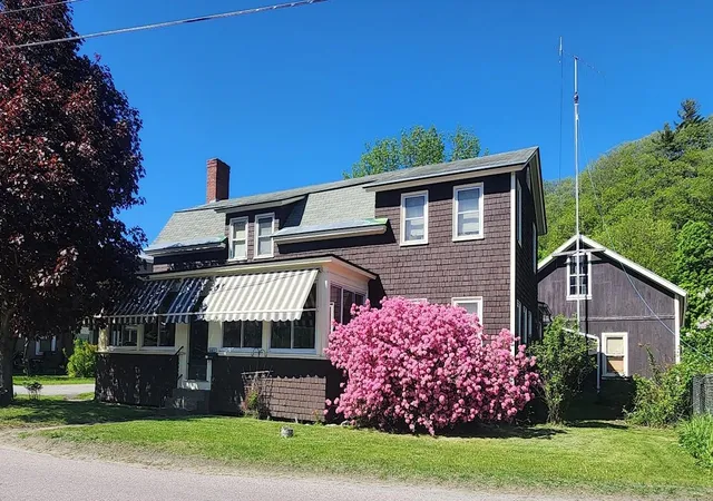 Photo 1 of Single family home for sale at 174 South Main St, Waterbury, VT 05676 | MLS# 5092831 | Listing updated on 2026-07-24
