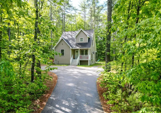3rd image of 39 Timber Shore Dr, Conway, NH 03813 | MLS# 5092841
