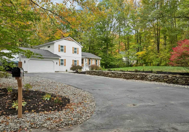 5th image of 7 Loon St, Wolfeboro, NH 03894 | MLS# 5092843