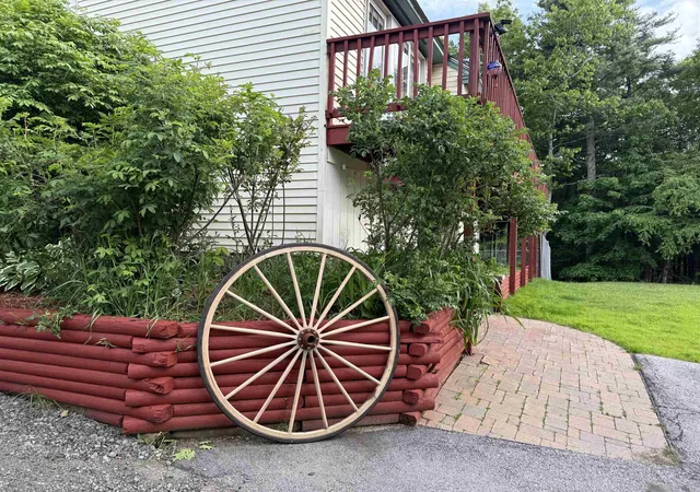 5th image of 29 Tandy Rd, Deerfield, NH 03037 | MLS# 5092867