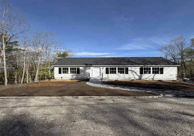 Homes for sale in New Durham, NH | 12 Winsor Wy, New Durham, NH 03855 | MLS# 5092902