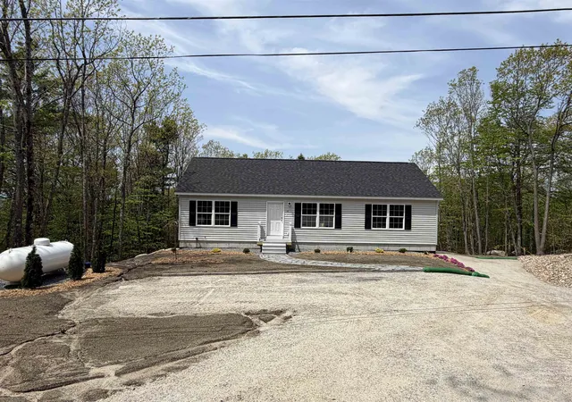 Homes for sale in New Durham, NH | 12 Winsor Wy, New Durham, NH 03855 | MLS# 5092902