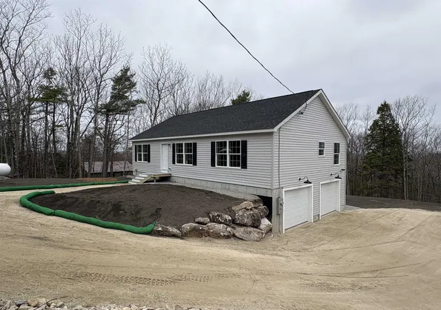 Homes for sale in New Durham, NH | 12 Winsor Wy, New Durham, NH 03855 | MLS# 5092902