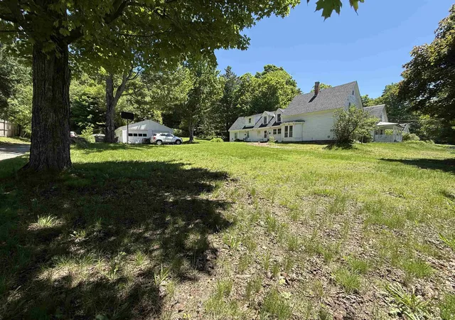Homes for sale in Newport, NH | 170 South Main St, Newport, NH 03773 | MLS# 5092940