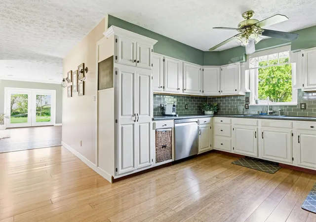 Photo 3 of Sale Pending at 51 Rice Rd, Saint Albans, VT 05478 | MLS# 5092951 | Listing updated on 2026-08-03