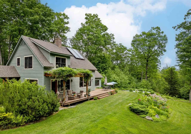 Homes for sale in Hartford, VT | 683 Reservoir Rd, Hartford, VT 05001 | MLS# 5092997
