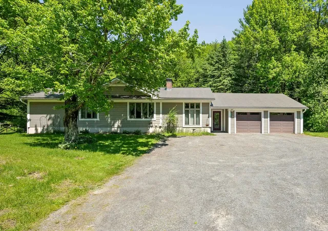 1st image of 2021 Huntington Rd, Richmond, VT 05477 | MLS# 5093012