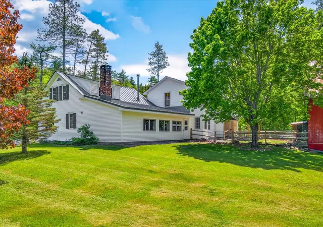 Photo 3 of Single family home for sale at 522 Vermont Route 100 Route, Wardsboro, VT 05355 | MLS# 5093027 | Listing updated on 2026-08-26