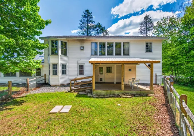 Photo 4 of Single family home for sale at 522 Vermont Route 100 Route, Wardsboro, VT 05355 | MLS# 5093027 | Listing updated on 2026-08-26