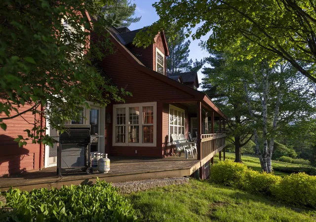 Homes for sale in Hartford, VT | 193 Chester Arthur Rd, Hartford, VT 05059 | MLS# 5093068
