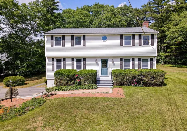 1st image of 140 Musquash Rd, Hudson, NH 03051 | MLS# 5093115