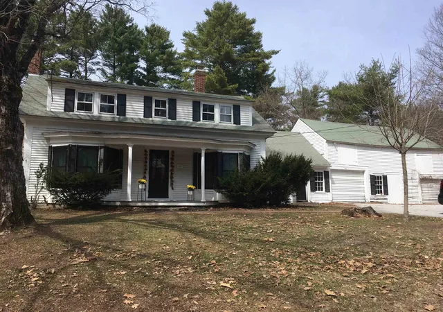 Homes for sale in Concord, NH | 270 East Side Dr, Concord, NH 03301 | MLS# 5093159