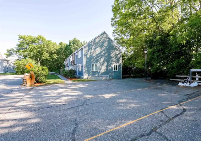 33rd image of 14 Auclair Ave, Manchester, NH 03102 | MLS# 5093161