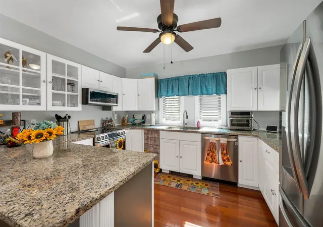 Photo 1 of Sale Pending at 2263 Elm St, Manchester, NH 03104 | MLS# 5093172 | Listing updated on 2026-09-10