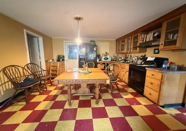 Photo 3 of Single family home for sale at 56 Forest St, Rutland, VT 05701 | MLS# 5093180 | Listing updated on 2026-09-17