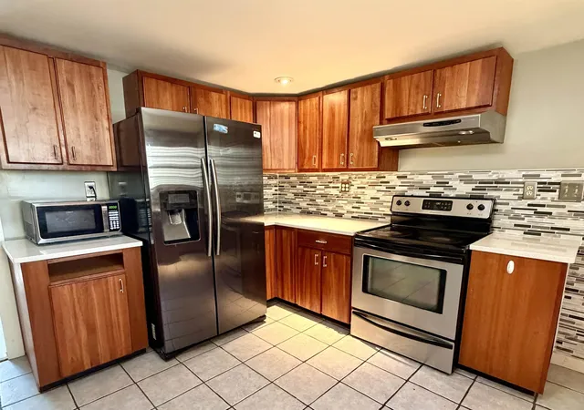 Photo 3 of Single family home for sale at 60 Church St, Lebanon, NH 03766 | MLS# 5093190 | Listing updated on 2026-09-10