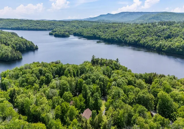 Homes for sale in Enfield, NH | 8 Sunset Walk, Enfield, NH 03748 | MLS# 5093206