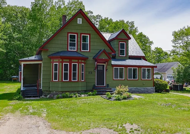Homes for sale in Woodstock, NH | 1113 Daniel Webster Hwy, Woodstock, NH 03262 | MLS# 5093238