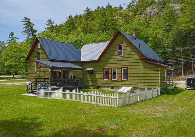 Homes for sale in Woodstock, NH | 1113 Daniel Webster Hwy, Woodstock, NH 03262 | MLS# 5093238