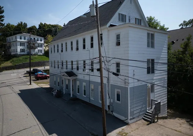 5th image of 8-10 Arch St, Laconia, NH 03246 | MLS# 5093247