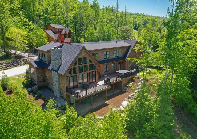 Homes for sale in Lincoln, NH | 48 Crooked Mountain Rd, Lincoln, NH 03251 | MLS# 5093248