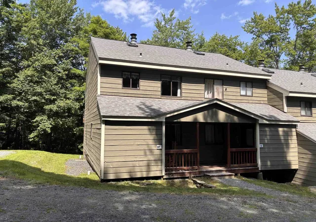 Homes for sale in West Dover, VT | 8e Dover Green Loop #8E Dover Green Loop, West Dover, VT 05356 | MLS# 5093262