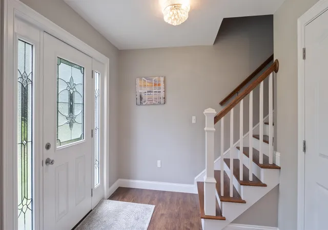 3rd image of 178 Rolling Hill Dr, Weare, NH 03281 | MLS# 5093273