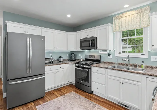 4th image of 41 Schwinn Dr, Nashua, NH 03062 | MLS# 5093309