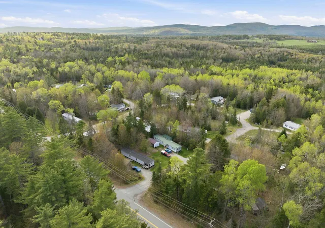 Photo 31 of Manufactured home for sale at 28 Okane Cir, Bethlehem, NH 03574 | MLS# 5093343 | Listing updated on 2026-09-29