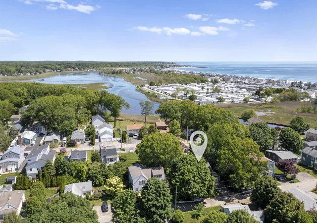 4th image of 11 Emerald Ave, Hampton, NH 03842 | MLS# 5093358