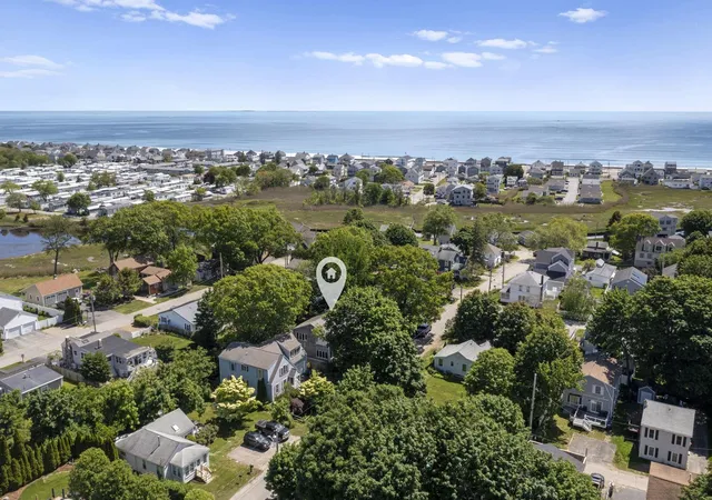 5th image of 11 Emerald Ave, Hampton, NH 03842 | MLS# 5093358