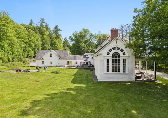 Homes for sale in Newport, NH | 9 Camel Hump Rd, Newport, NH 03773 | MLS# 5093363
