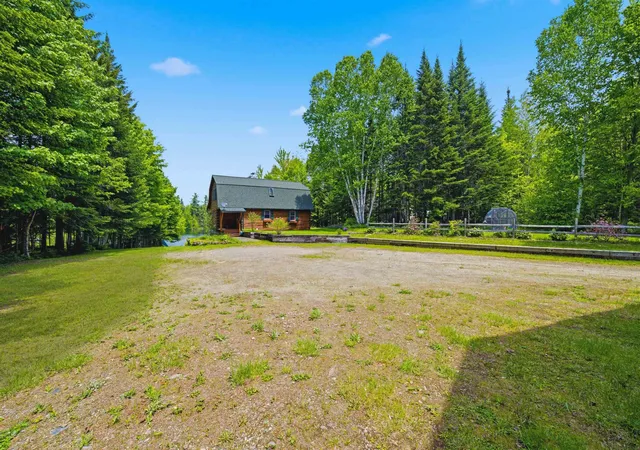 Homes for sale in Errol, NH | 78 Little Pond Rd, Errol, NH 03579 | MLS# 5093369