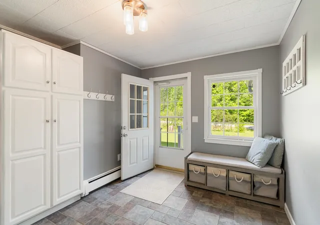 Photo 4 of Single family home for sale at 1083 North Rd, Hinesburg, VT 05461 | MLS# 5093372 | Listing updated on 2026-06-14