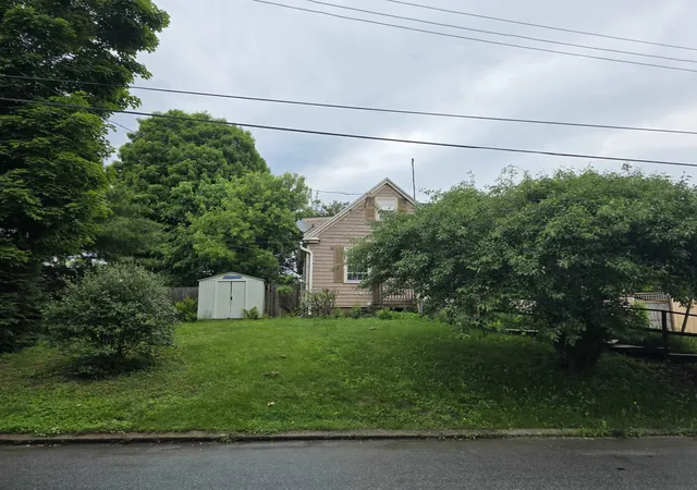 Photo 2 of Sale Pending at 200 Church St, Rutland, VT 05701 | MLS# 5093374 | Listing updated on 2026-06-22