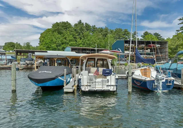 Photo 3 of House for sale at 16 Long Island, Moultonborough, NH 03254 | MLS# 5093385 | Listing updated on 2026-09-04