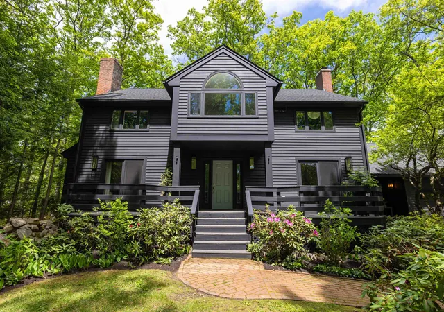 Photo 1 of Single family home for sale at 13 Pond Pl Ln, Concord, NH 03301 | MLS# 5093408 | Listing updated on 2026-06-16