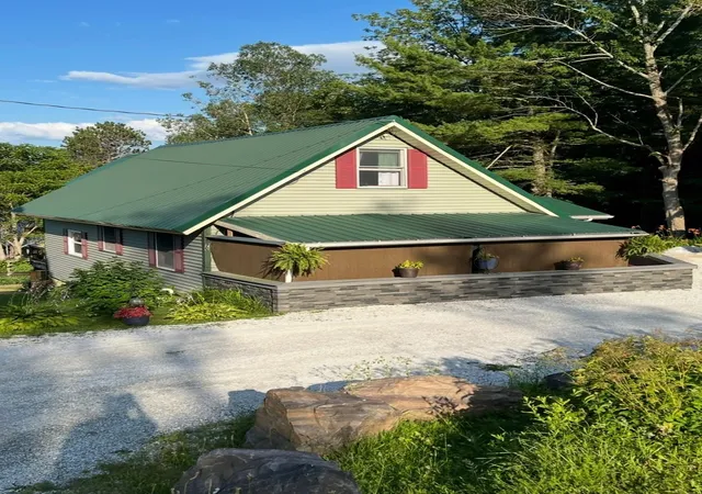 1st image of 70 Shadow Ln, Hinesburg, VT 05461 | MLS# 5093430