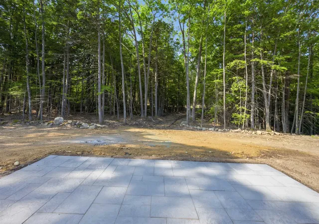 Photo 4 of Single family home for sale at 19 Bald Hill Rd, Raymond, NH 03077 | MLS# 5093442 | Listing updated on 2026-07-28