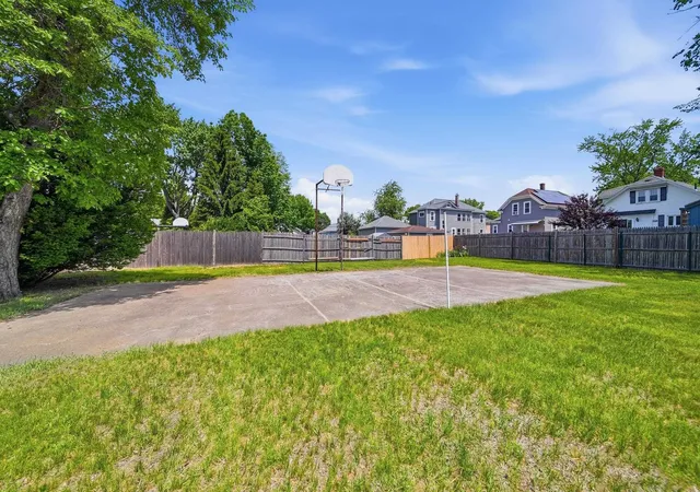 5th image of 434 Cilley Rd, Manchester, NH 03103 | MLS# 5093449