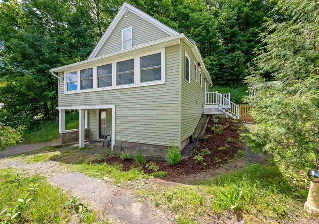 1st image of 100 Parsons Ln, Northfield, VT 05663 | MLS# 5093450