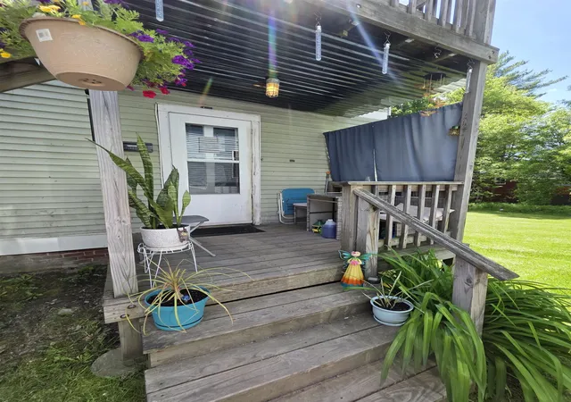 Homes for sale in Lebanon, NH | 6 Pine St, Lebanon, NH 03766 | MLS# 5093476